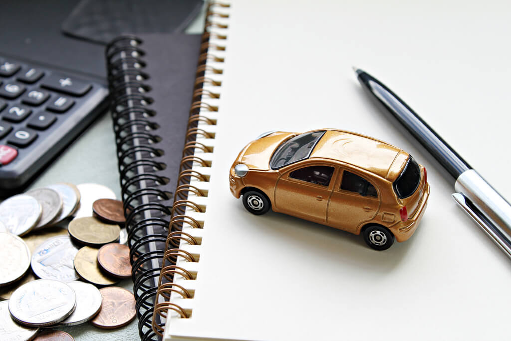 Refinancing Your Vehicle Loan Texas: Pros and Cons