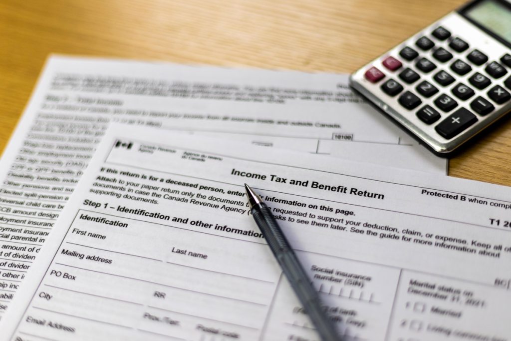 Are You Confused About How Canadian Taxes Apply to Your Non-Resident Rental Income?